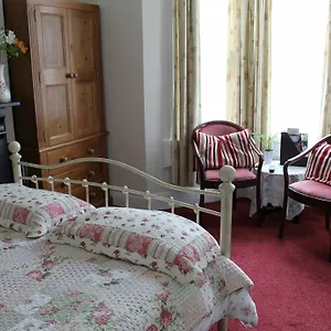 the-white-guest-house-23-pulteney-gardens.tophotelsbath.com/